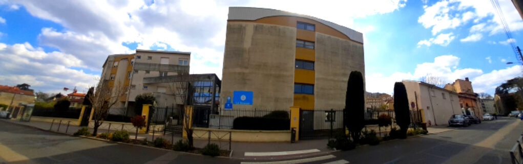 lycee 734-320 sature.jpg